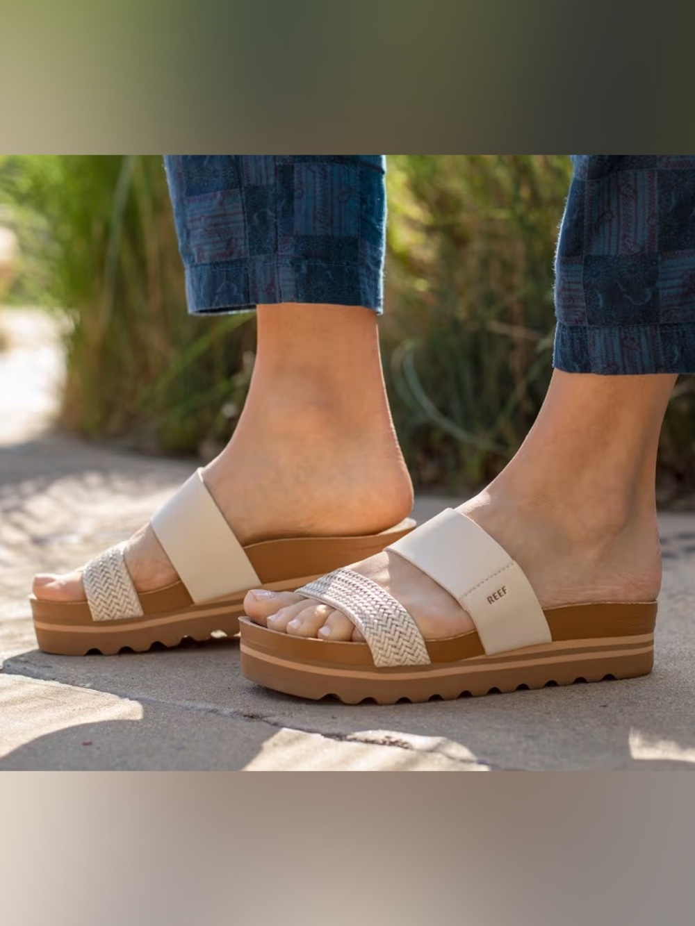 Reef Vista Hi Slide Sandals Womens 6 Tan Cushioned Braided Platform Beach Summer